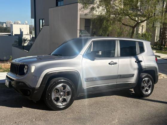 JEEP RENEGADE 1.8 16V FLEX 4P AUTOMÁTICO JEEP RENEGADE 1.8 16V FLEX 4P AUTOMÁTICO